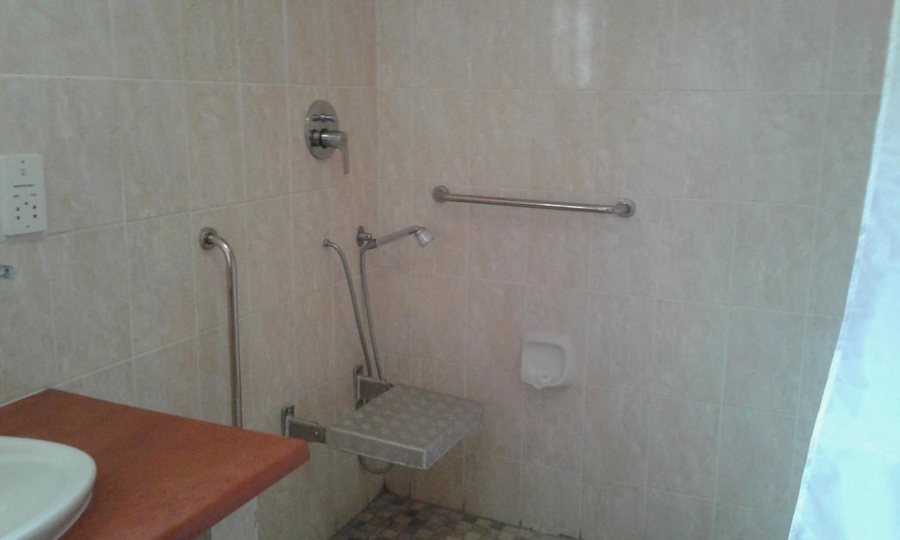 Larissa Hotel Maun Zewnętrze zdjęcie