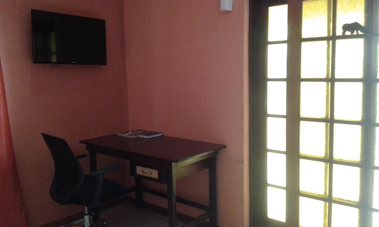 Larissa Hotel Maun Zewnętrze zdjęcie